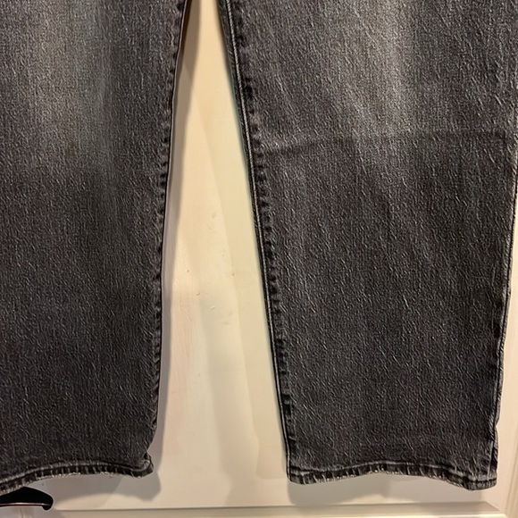 NWT Women’s Faded Black Button-fly No Rips LEVI’S Ribcage Straight Ankle Pants - Picture 8 of 11